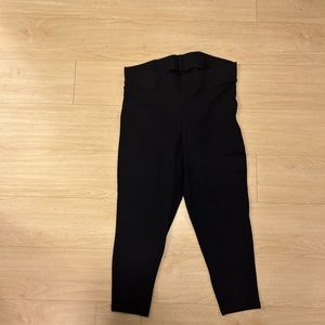 Black Cropped Leggings